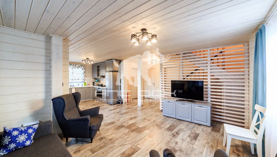 Спальня обшитая вагонкой