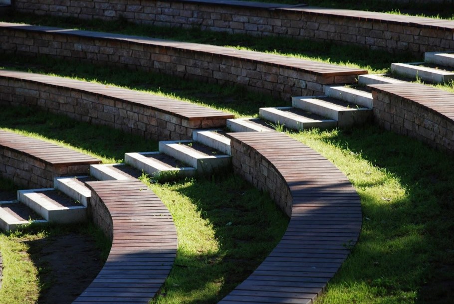 Пергола в амфитеатре