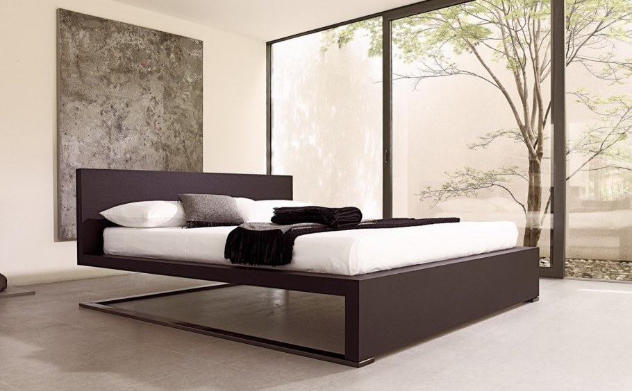 Кровать в стиле Хай тек