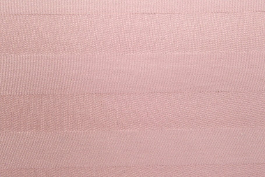 Плитка розовая матовая