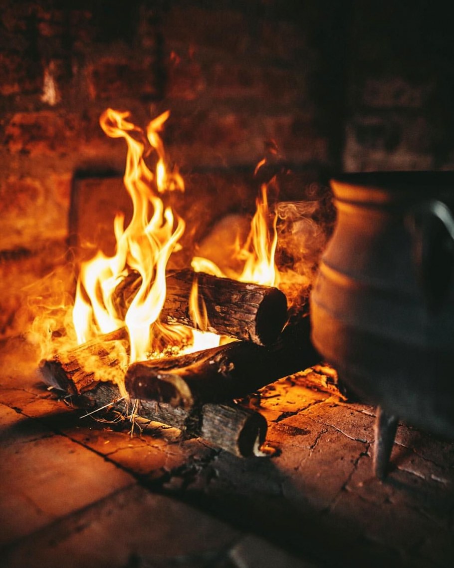 Как сделать костер на море