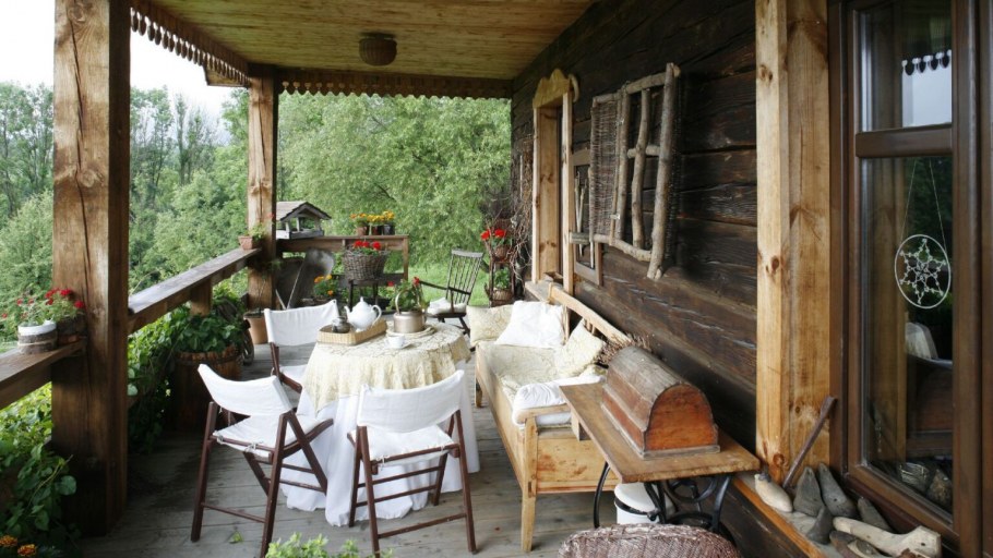 Интерьер дачной веранды