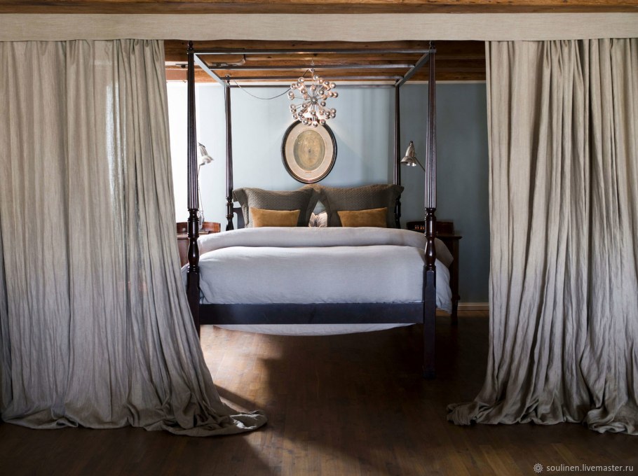 Зонирование комнаты шторами