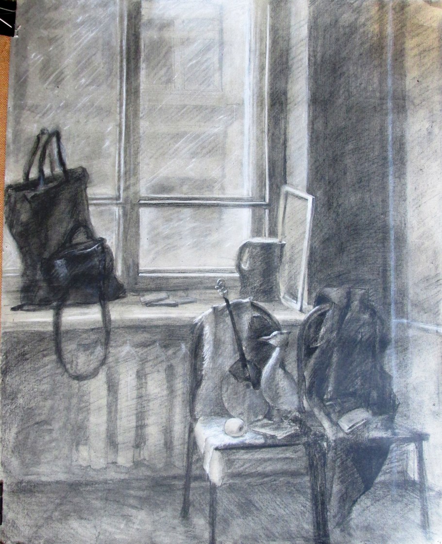 Натюрморт в интерьере карандашом