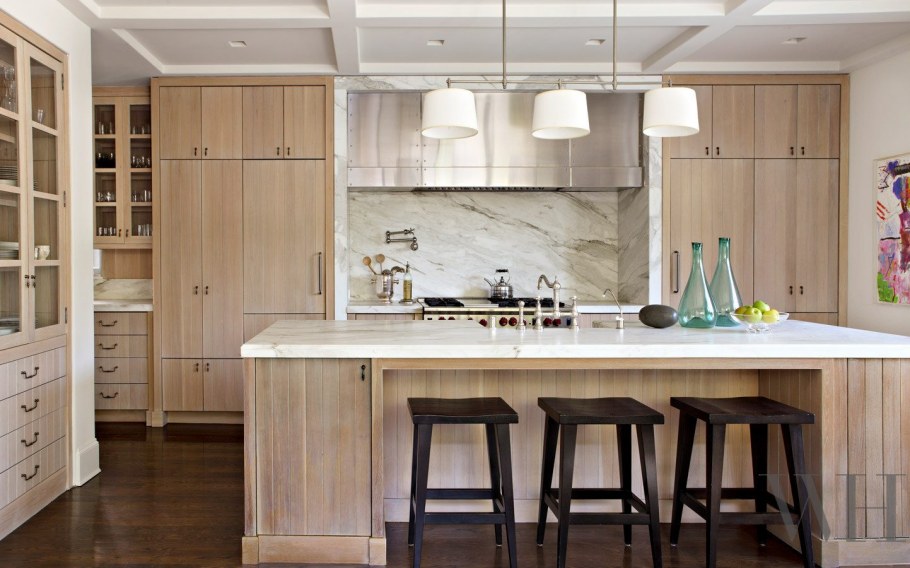 Кухни из выбеленного дерева