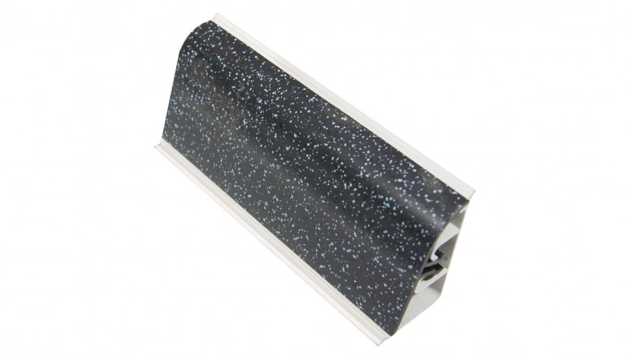 1383 - 850 Плинтус для столешницы ар850 белый перламутр (Скиф) 37*24*3000 (ф-ра 1110)