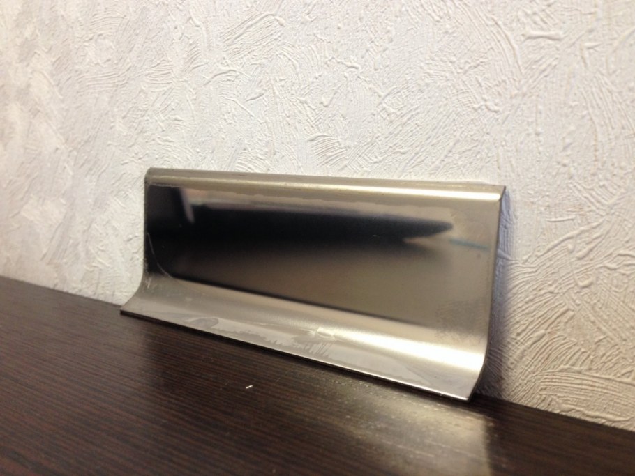 Профиль плинтус а505т