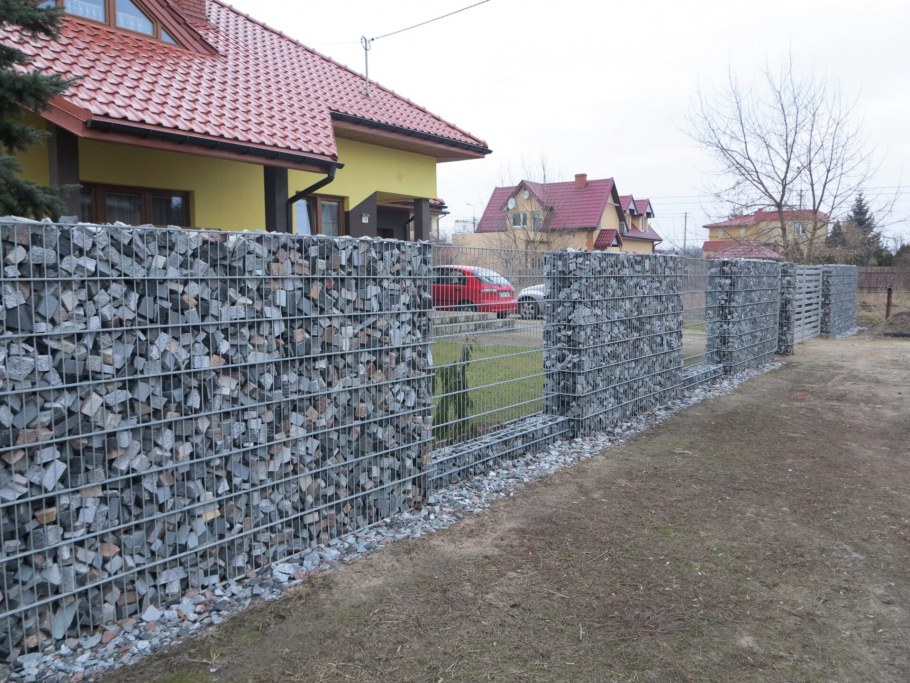 Габион с боем газобетона