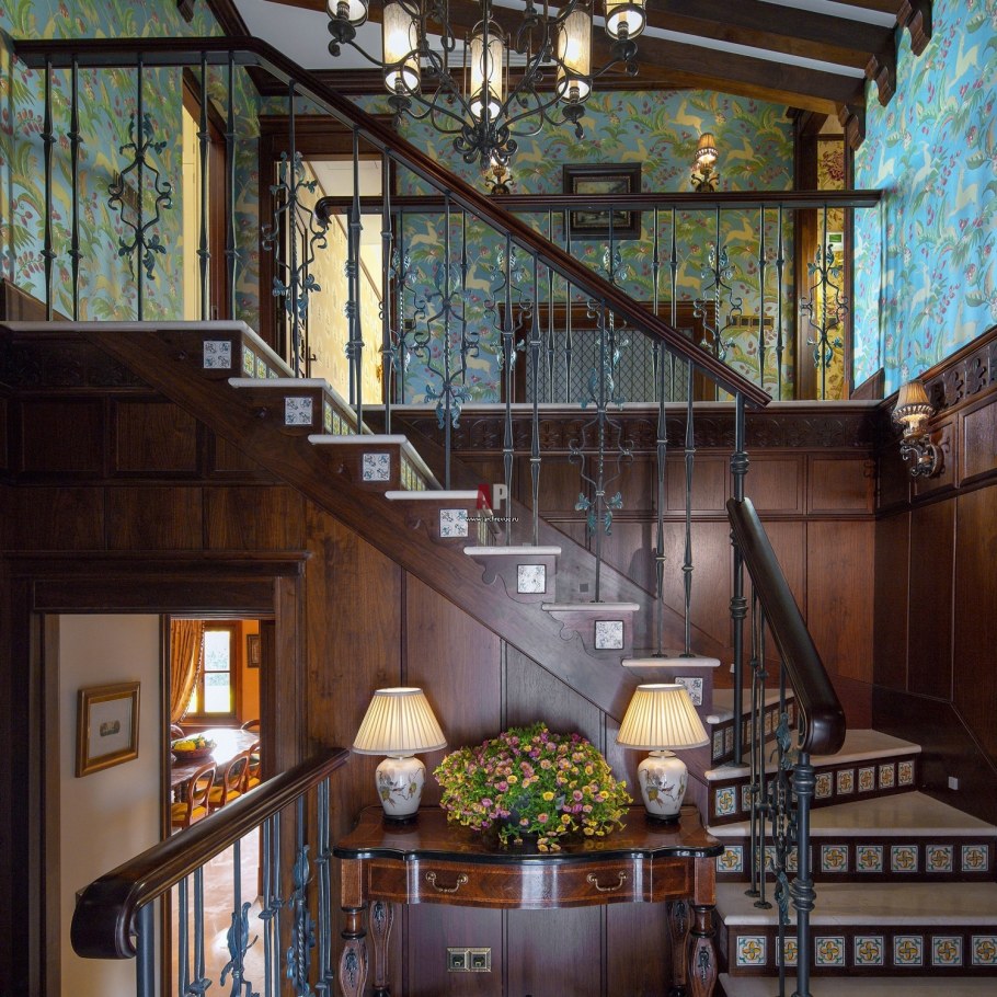 Лестница в английском стиле