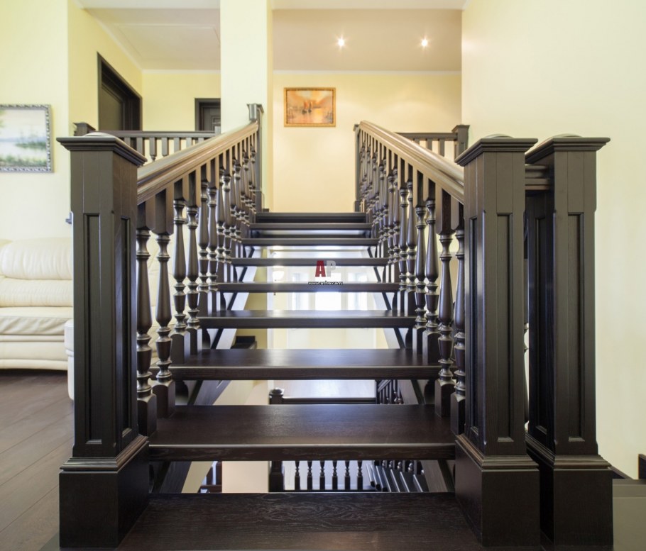 Лигнаур лестницы