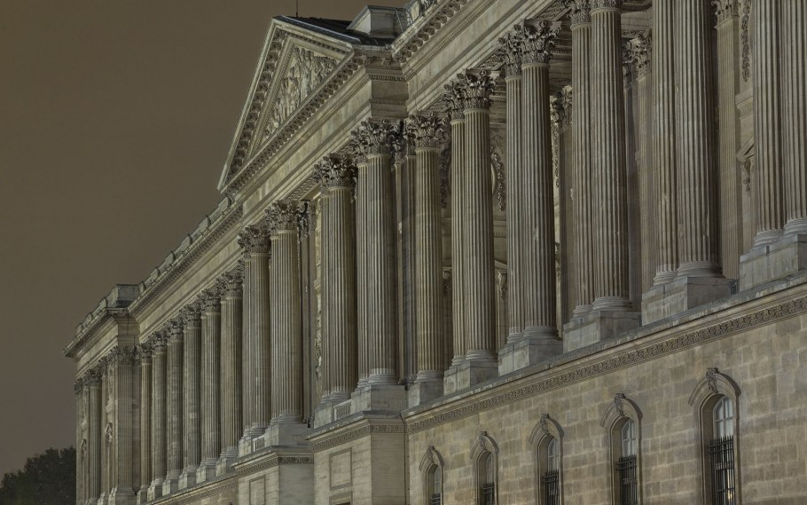 Восточный фасад дворца Лувр