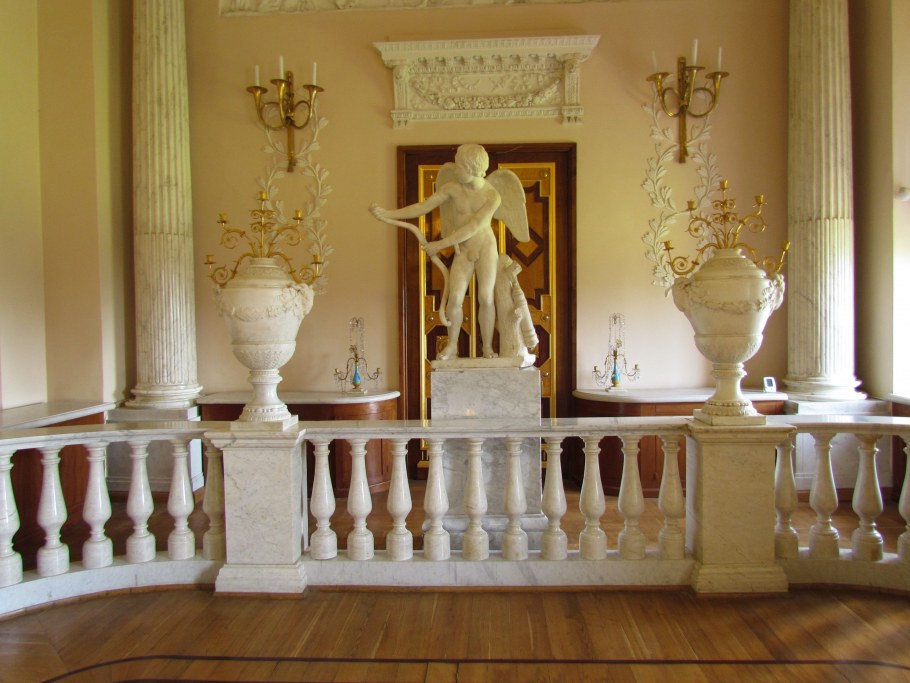 Гатчинский дворец классицизм