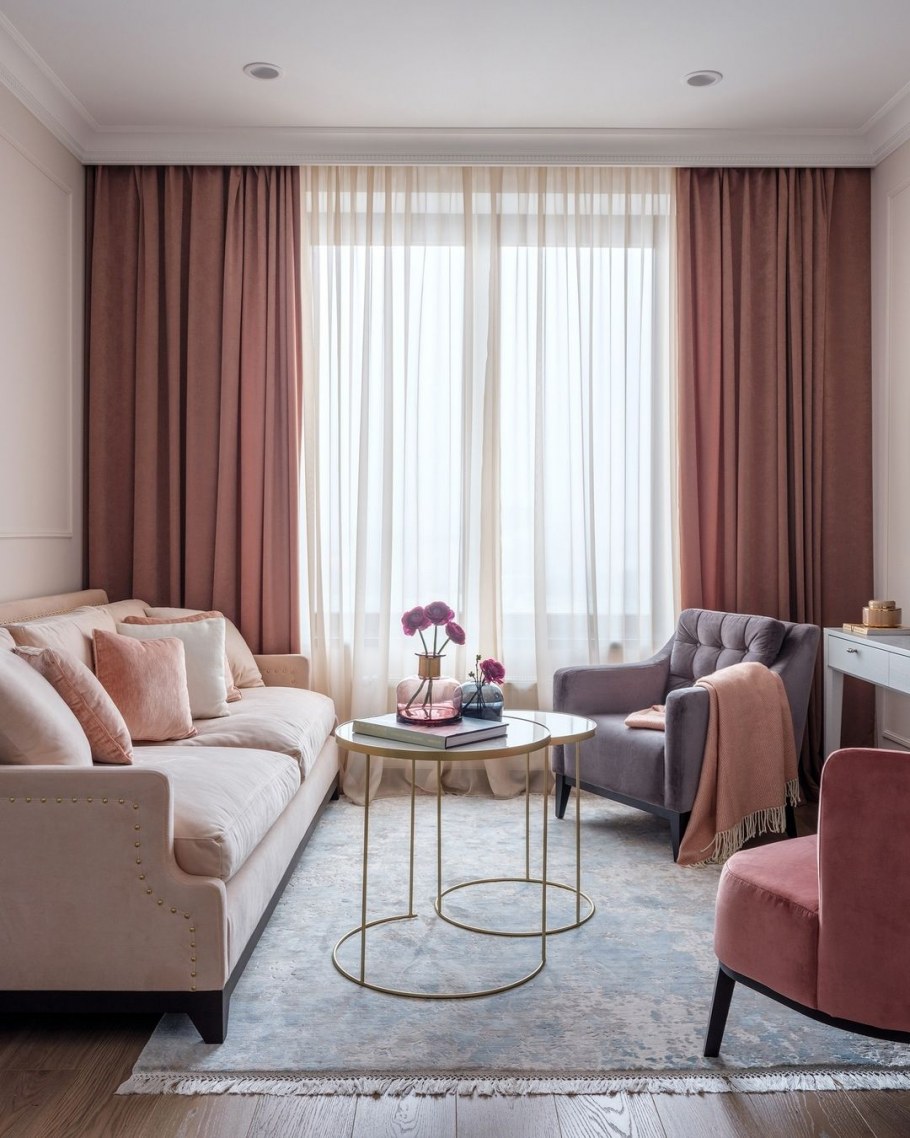 Классический диван в современном интерьере