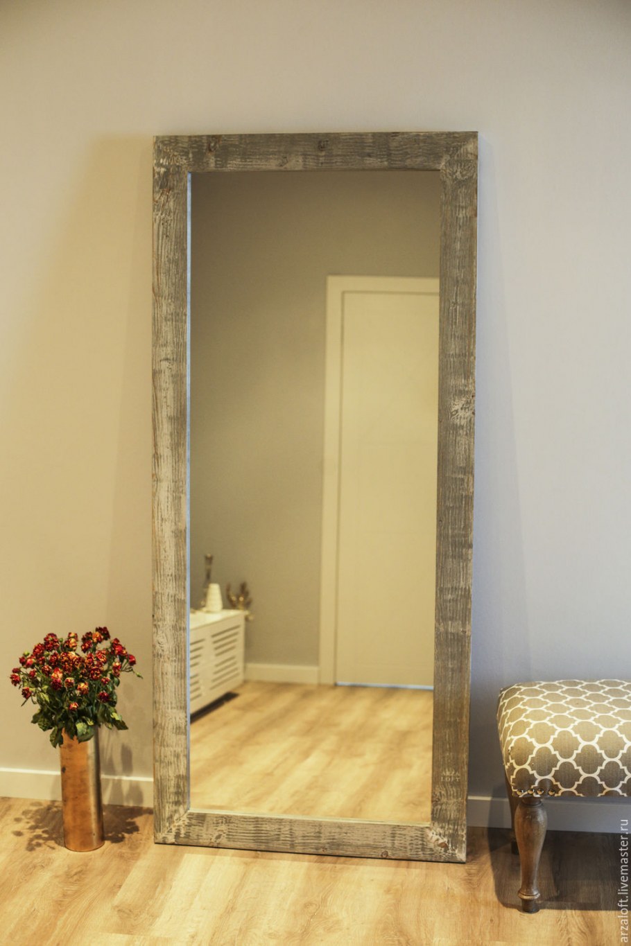 Зеркало в прихожую