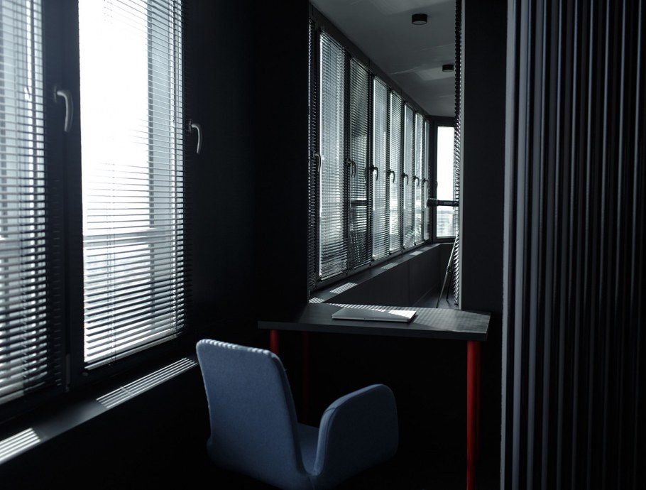 Черная лоджия