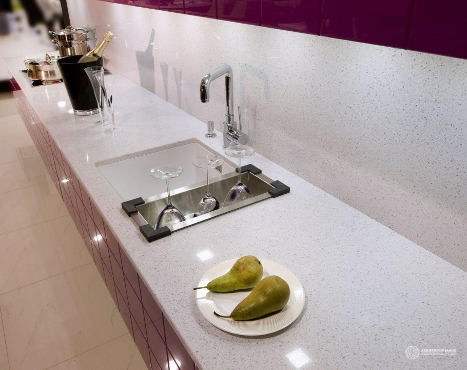 Crystal Quartz White technistone