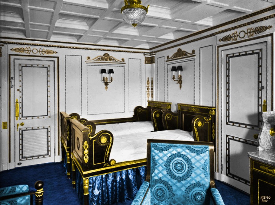 Гостиная в строгом классическом стиле