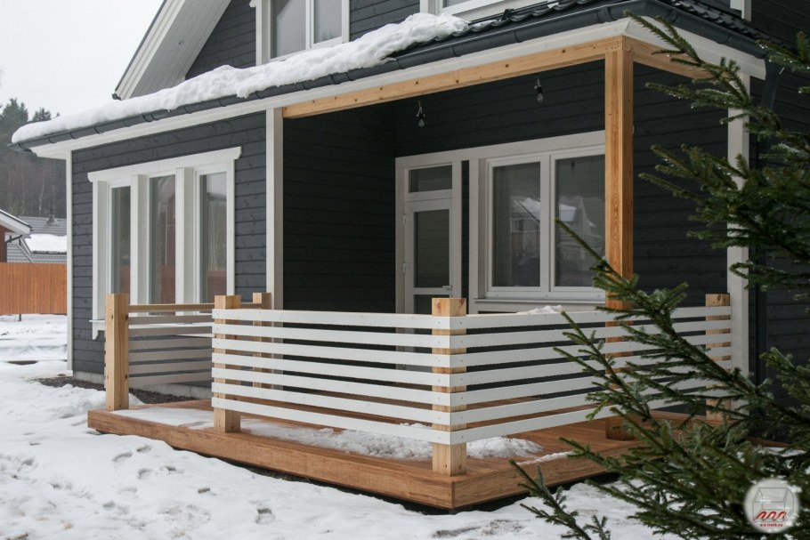 Крыльцо веранда из бруса