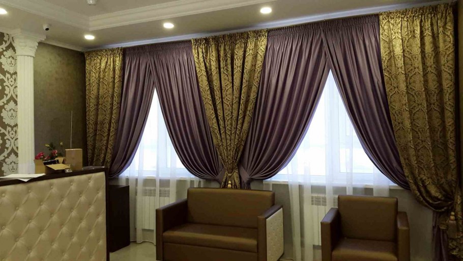 Шторы в зал