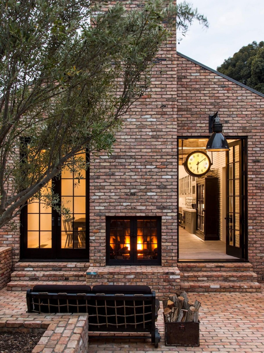 Brick House кирпич