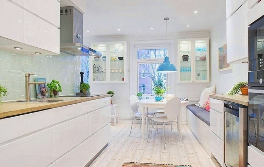 Кухня с синими акцентами