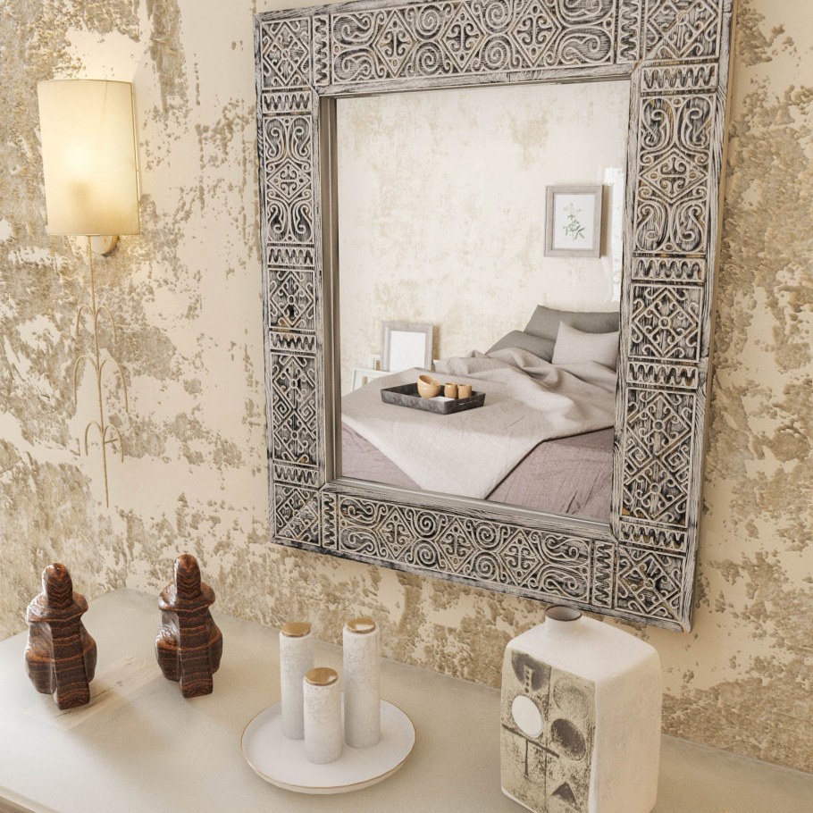 Зеркало в этническом стиле белое