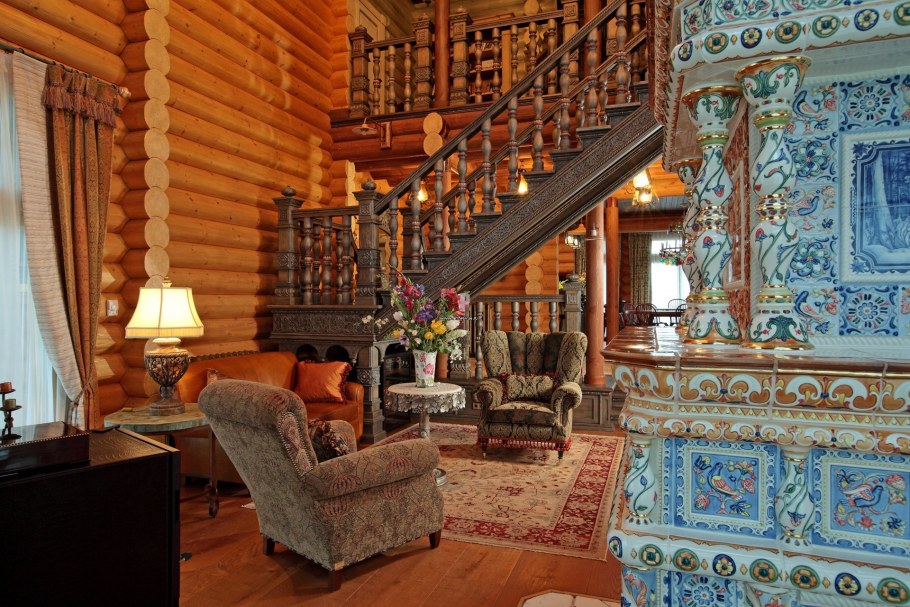 Интерьер бревенчатого дома Берендеево царство
