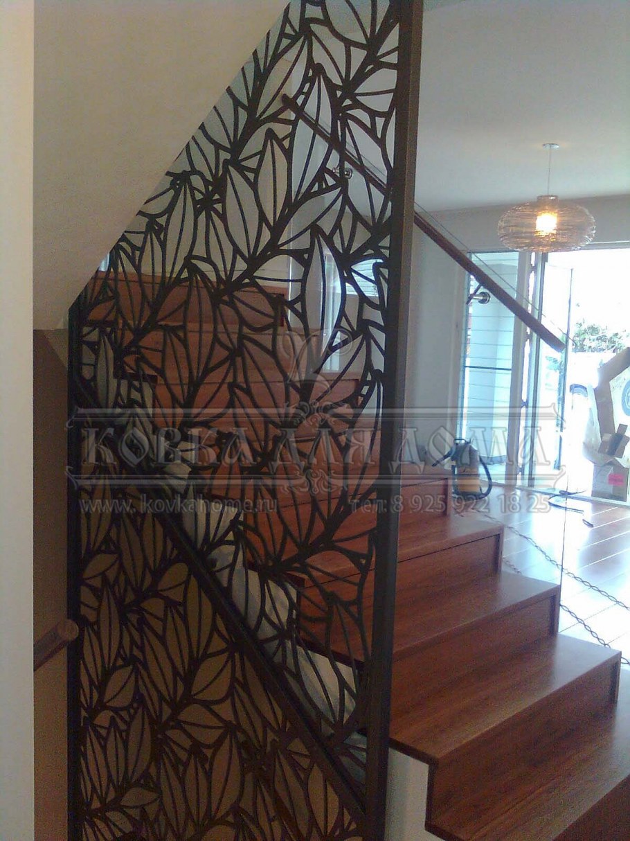 Лестничные перегородки из металла