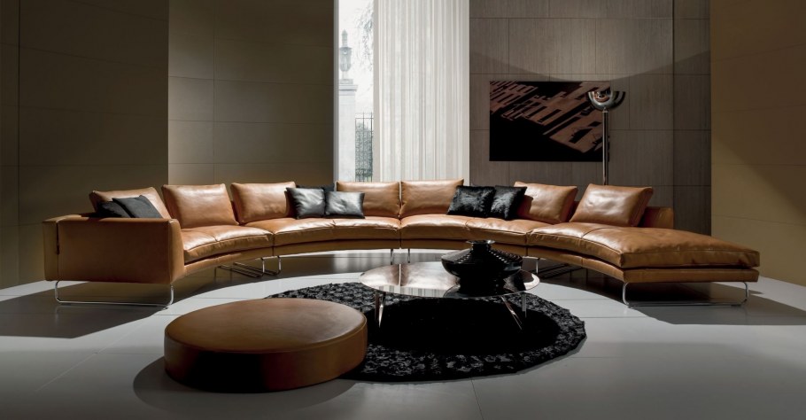 Полукруглый диван в интерьере