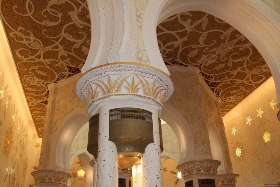 Кружевной потолок фото