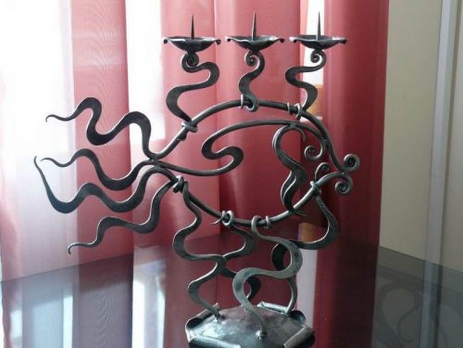 Кованые изделия в подарок