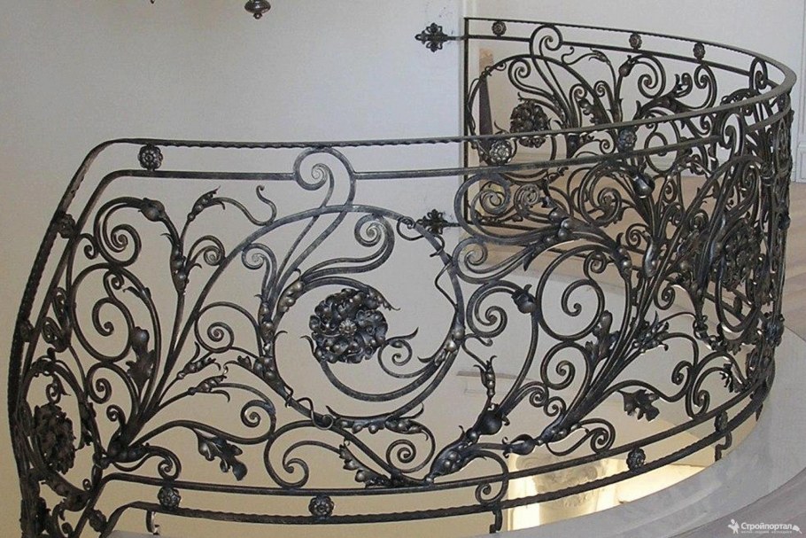 Шикарные кованые лестницы