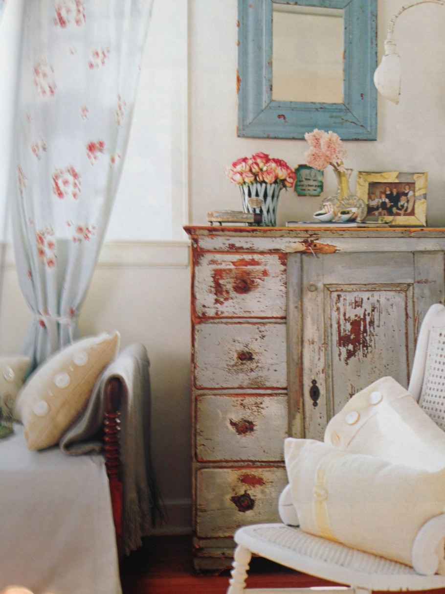 Предметы интерьера в стиле шебби Шик
