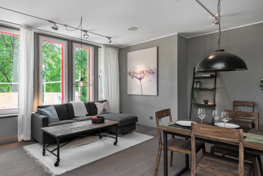 Квартира лофт в серых тонах