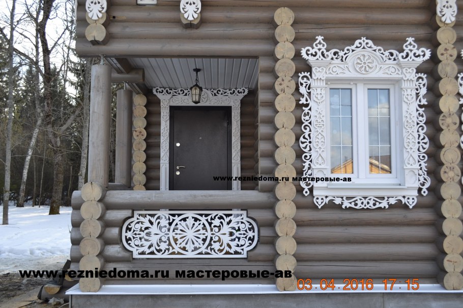 Резные наличники на крыльцо