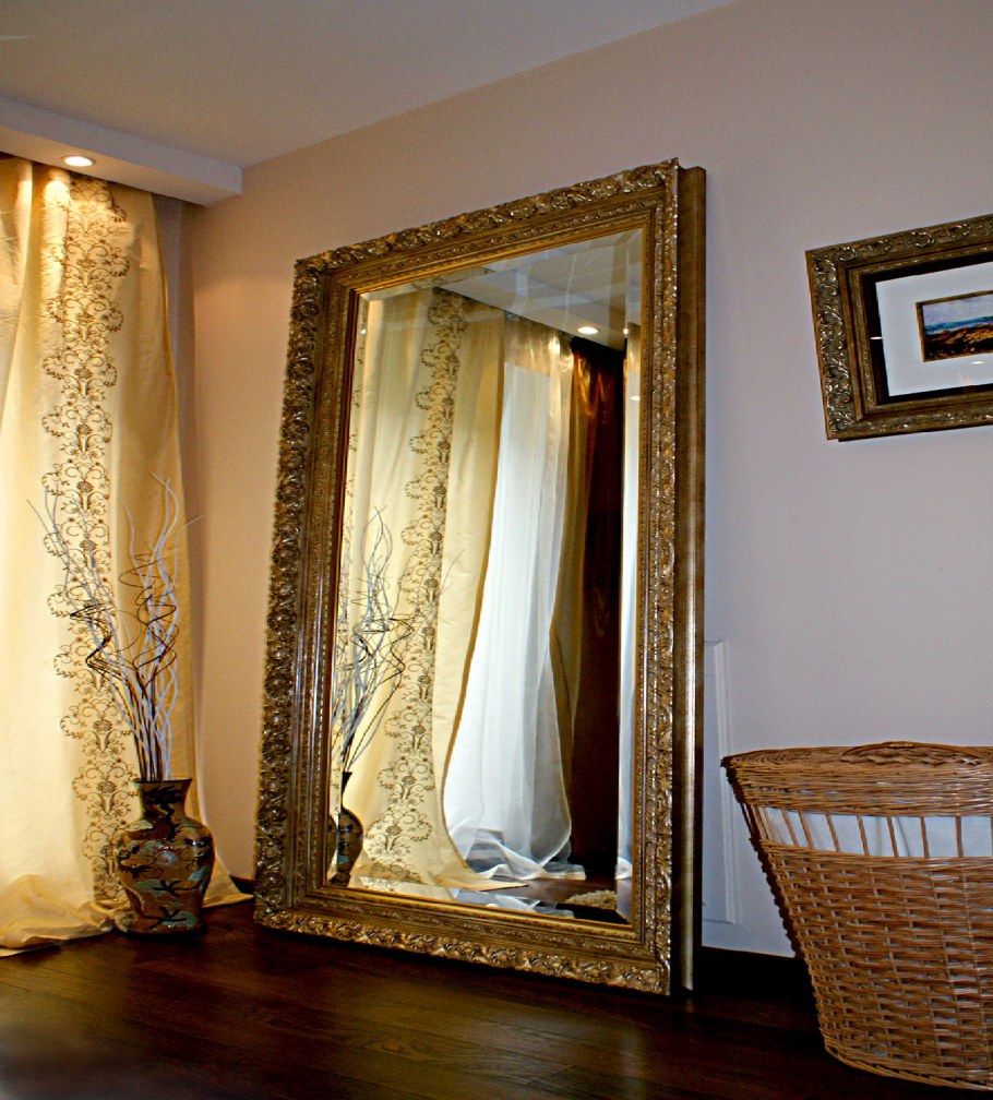 Зеркало в багете