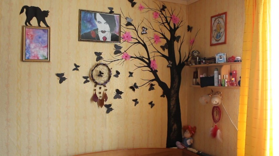 Украшение на стену