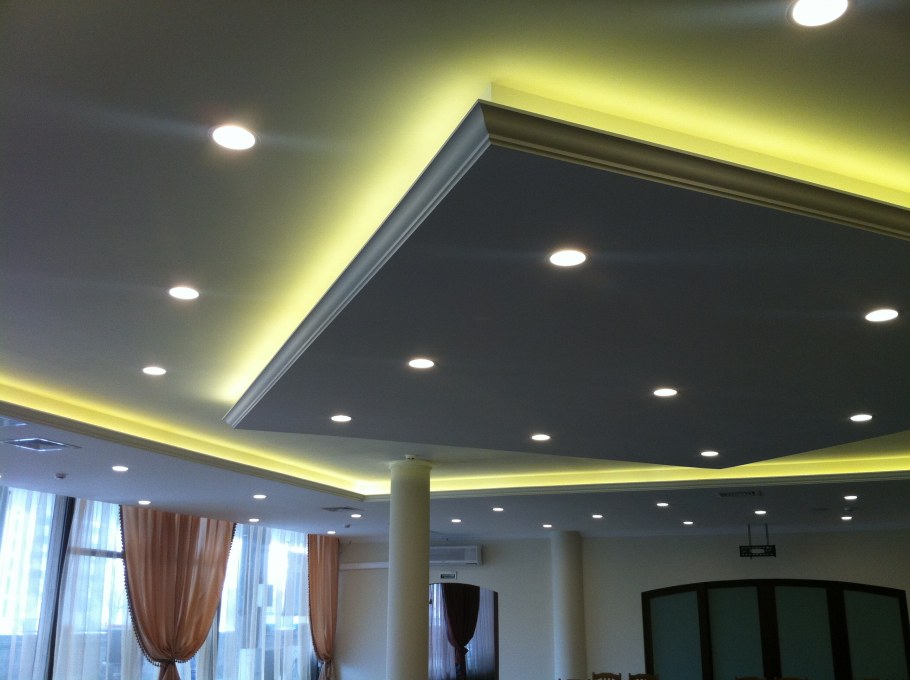 Светодиодная подсветка потолка