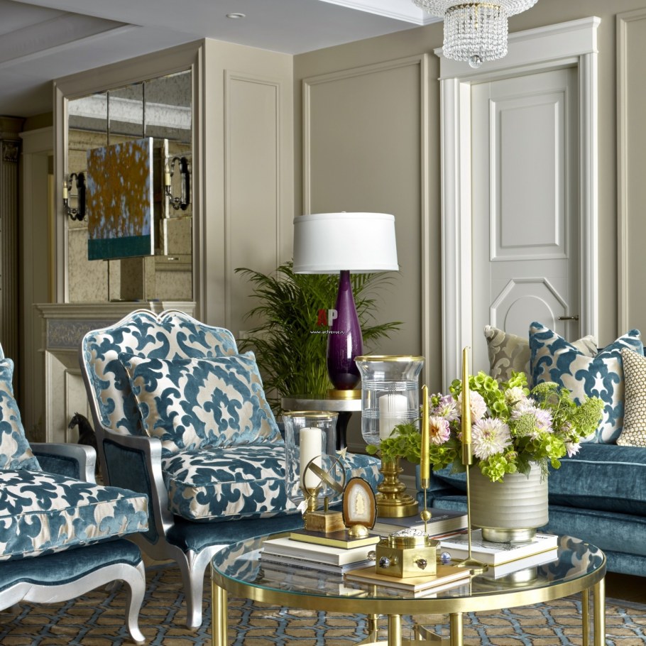 Диван в стиле Неоклассика