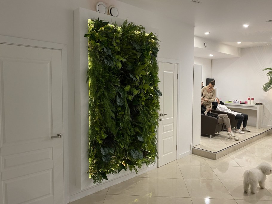 Контейнерное Озеленение на маленьком балконе