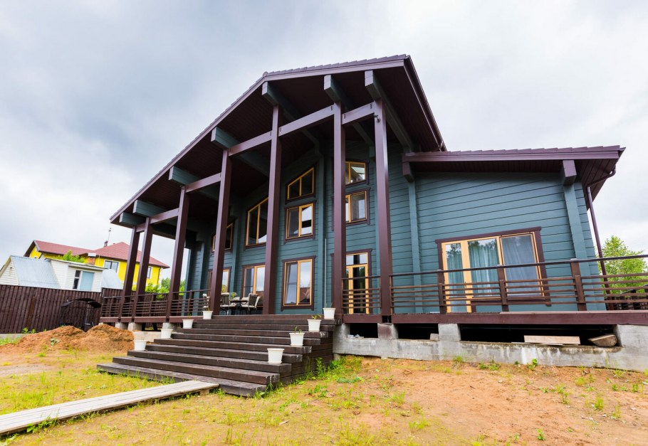 Цветные деревянные дома