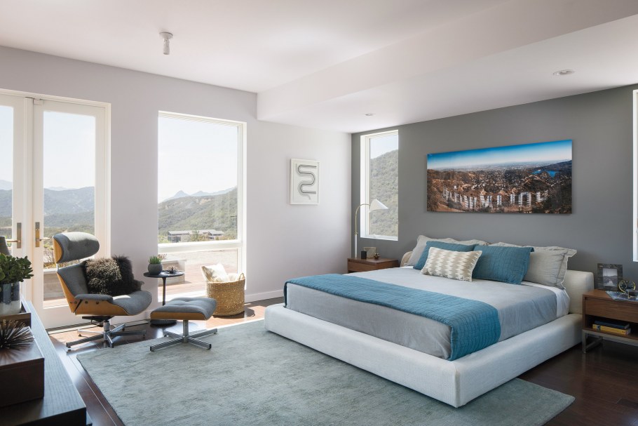 Дизайн стен в спальне