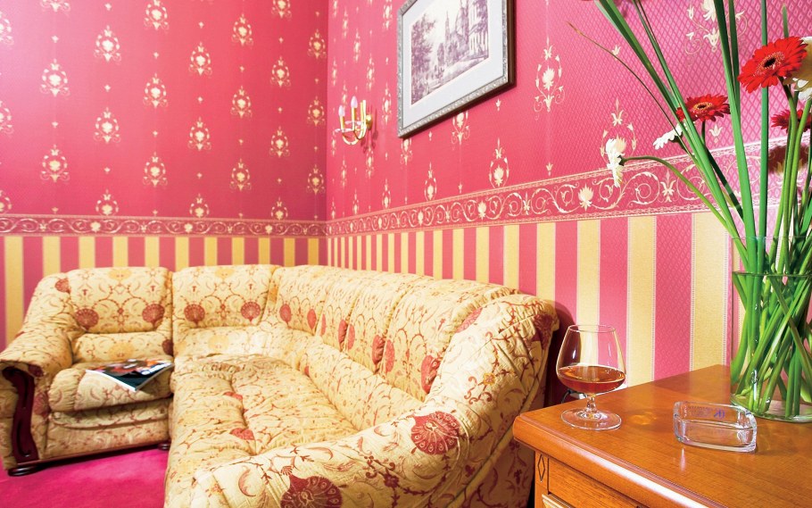 Бордюр из обоев в интерьере