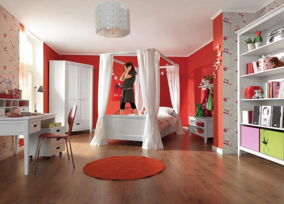 Стильная детская комната для девочки