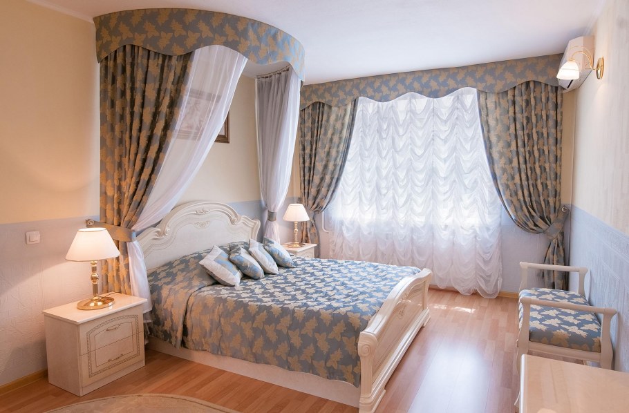 Спальня для молодоженов