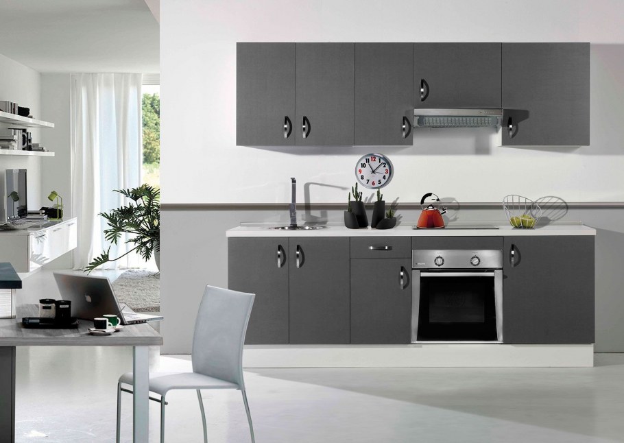Серый кухонный гарнитур