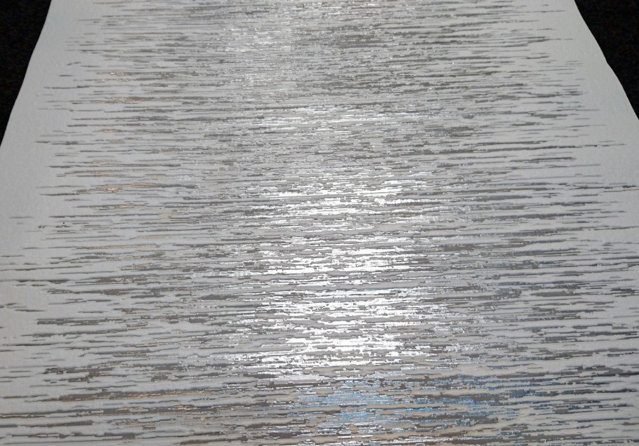 Серебристая полоска