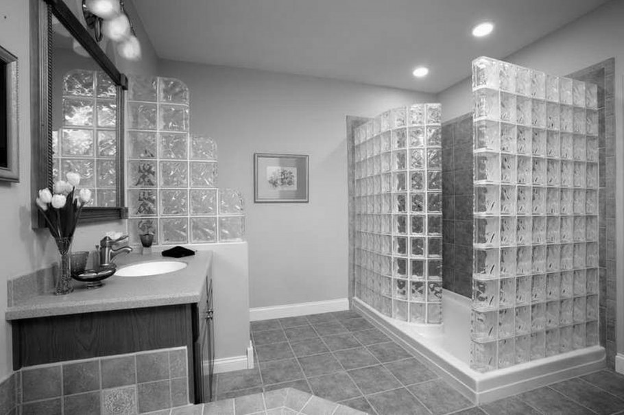 Кабинка душа со стеклоблоком