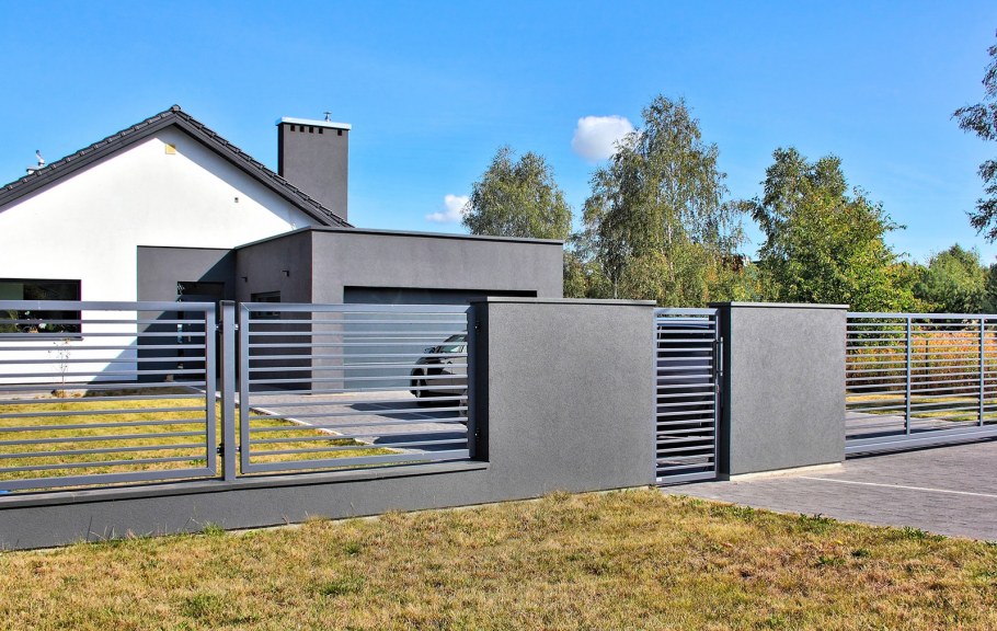 Забор входная группа