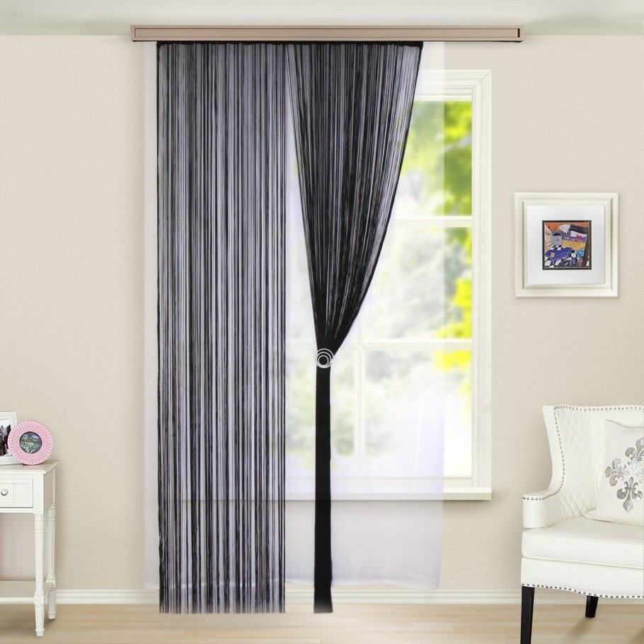 Нитяная штора 300 290